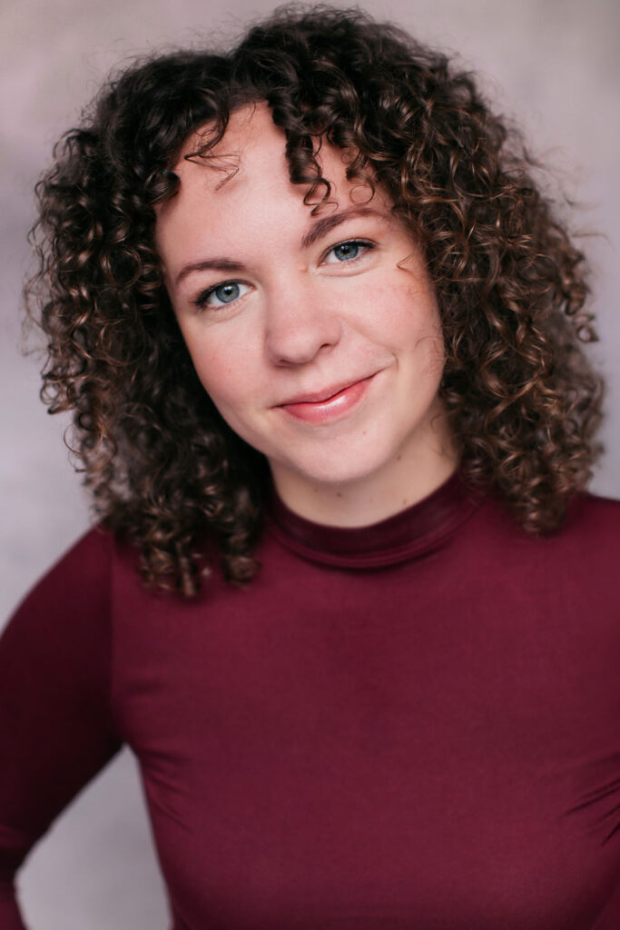 Over mij - Merline Kramer